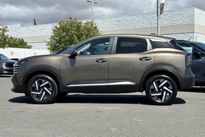 2025 Nissan Kicks SV
