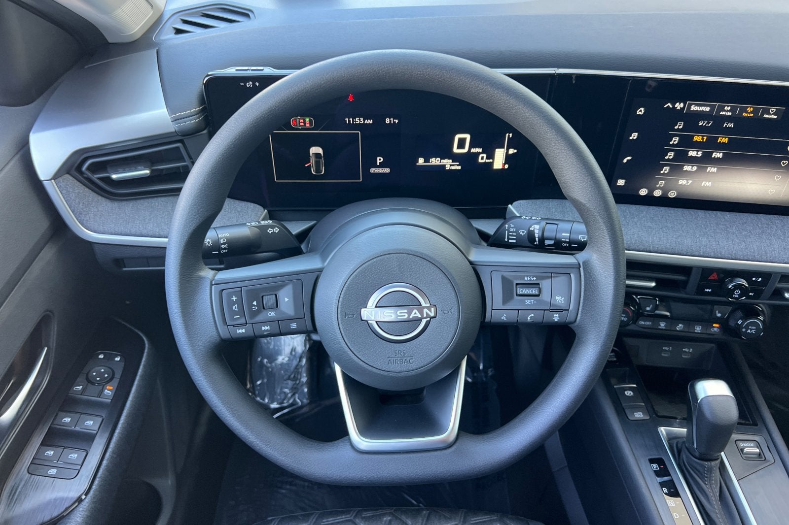 2027 Nissan Kicks SV