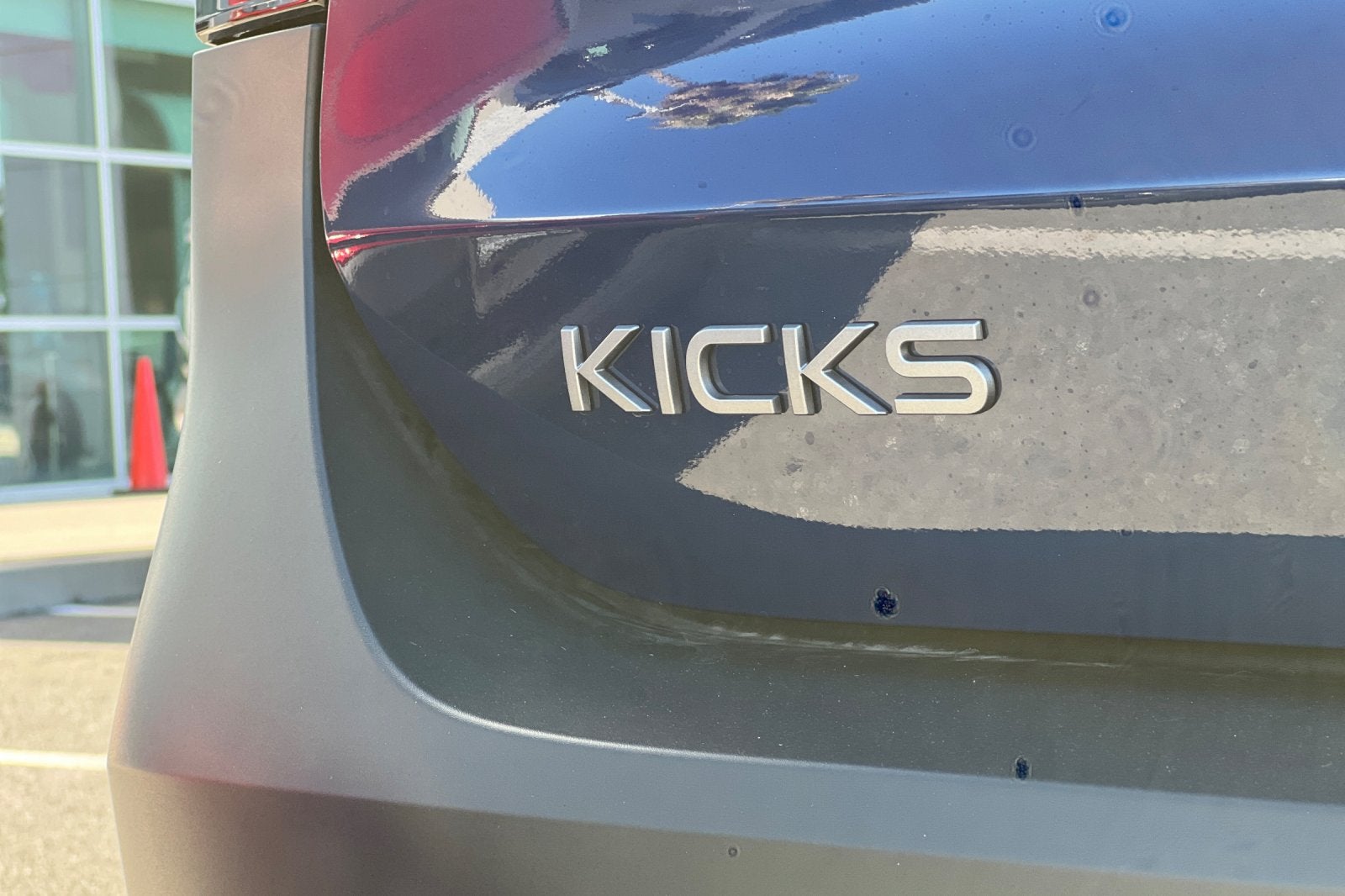 2027 Nissan Kicks SV