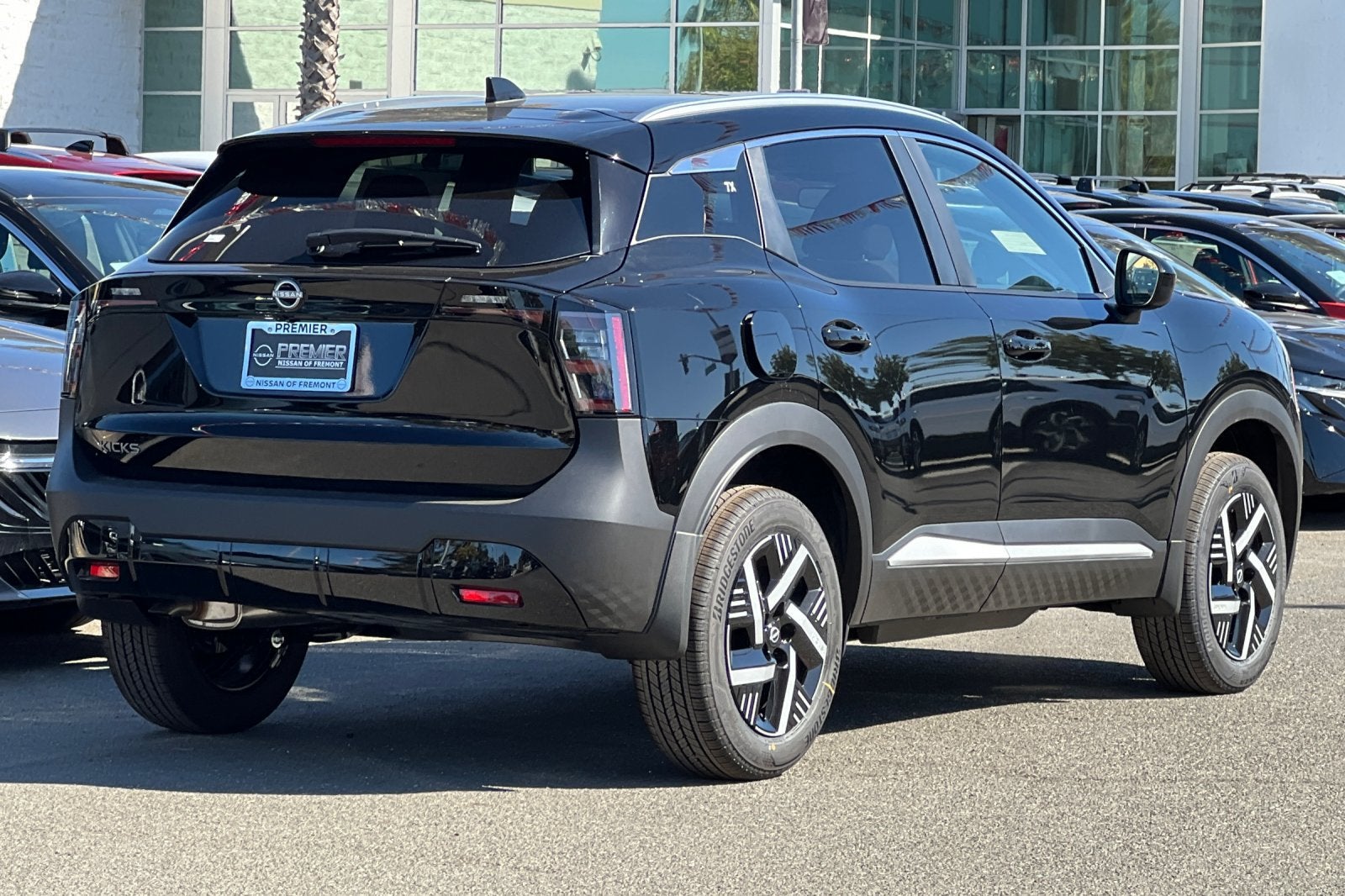 2027 Nissan Kicks SV