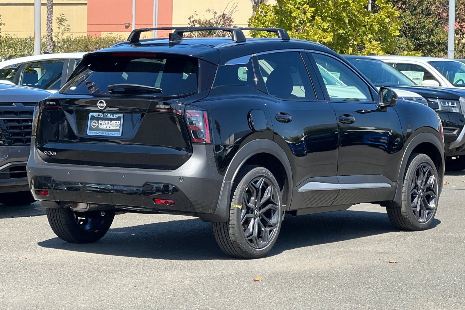 2027 Nissan Kicks SR