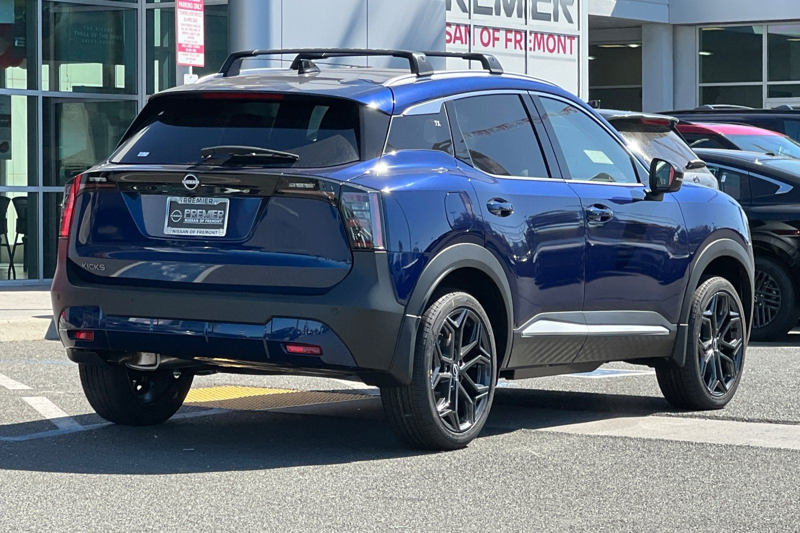 2027 Nissan Kicks SR