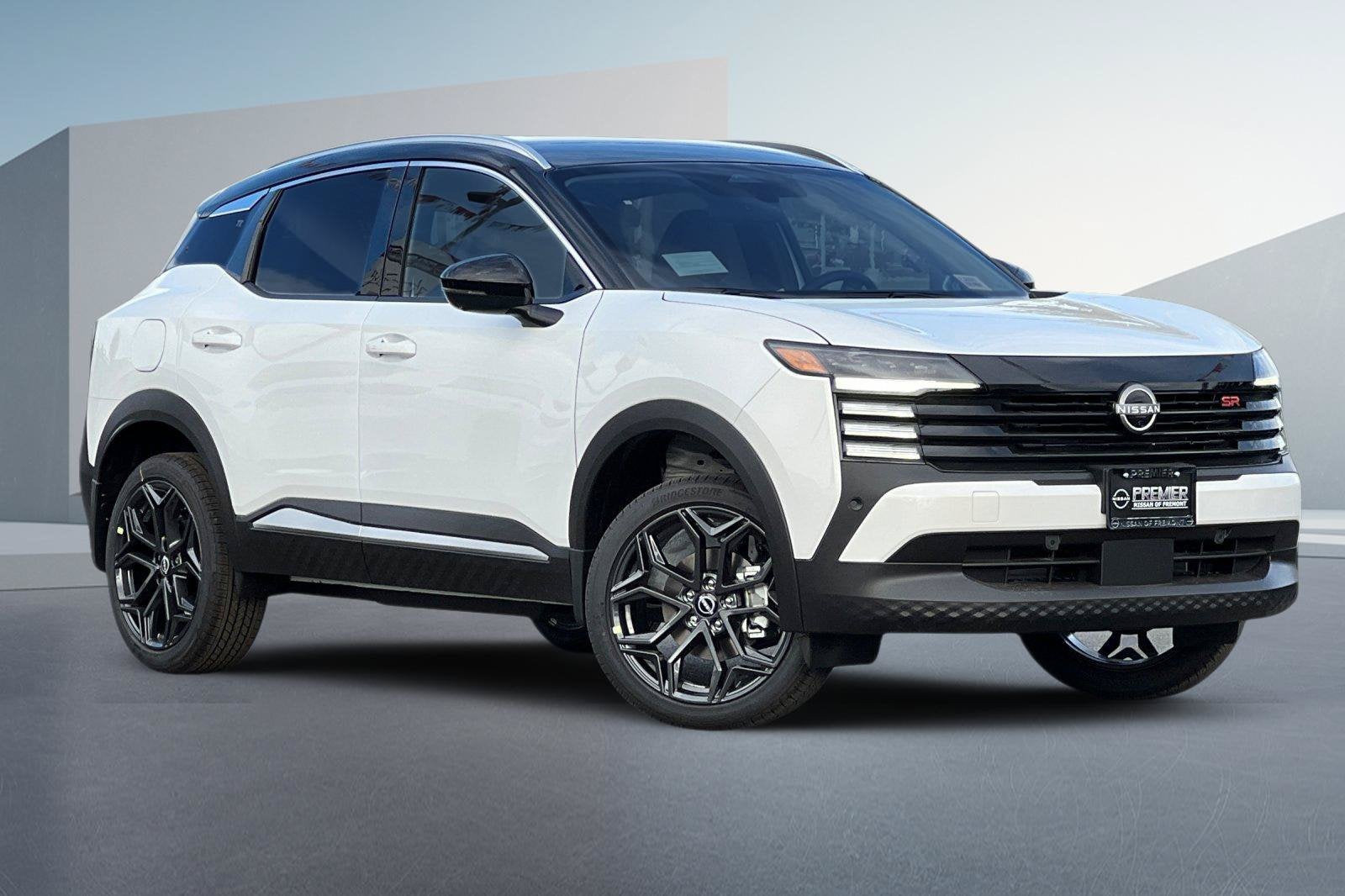 2027 Nissan Kicks SR