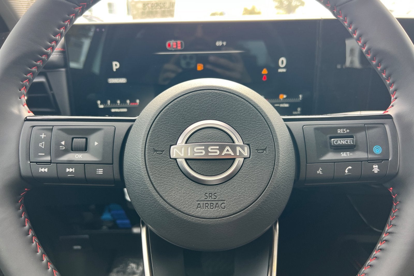 2027 Nissan Kicks SR