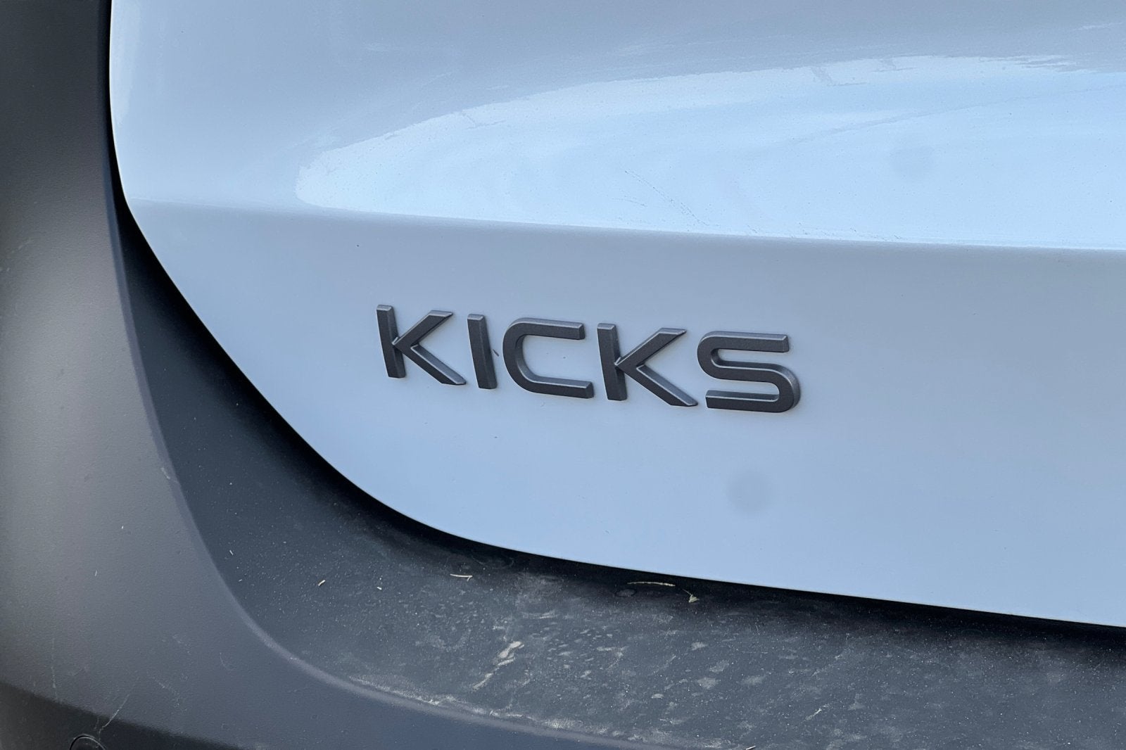 2027 Nissan Kicks SR