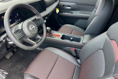 2027 Nissan Kicks SR