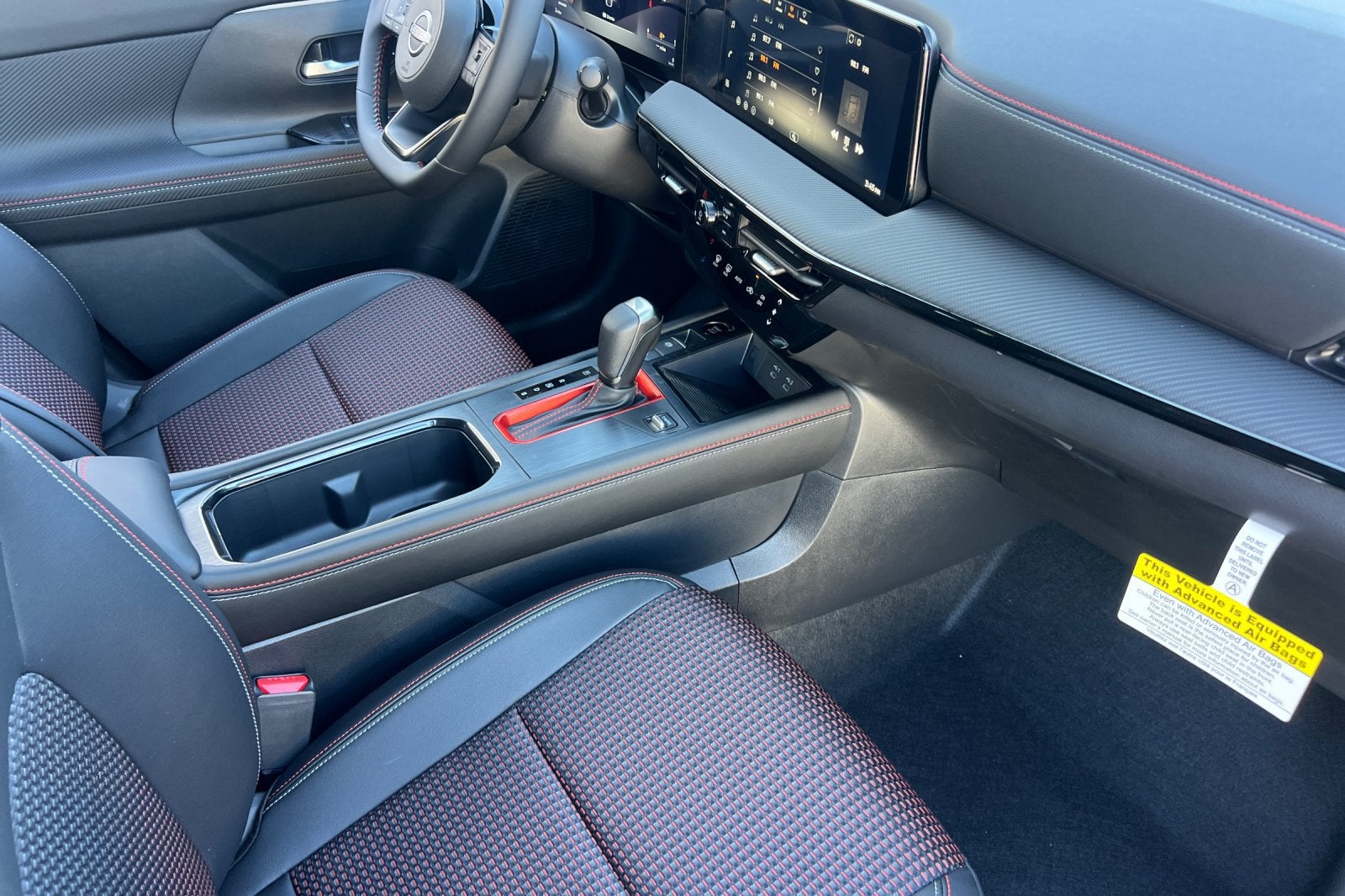 2027 Nissan Kicks SR