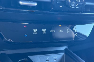 2027 Nissan Kicks SR
