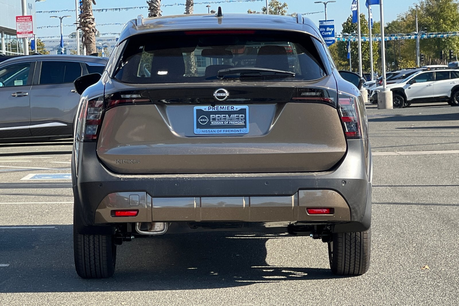2027 Nissan Kicks SR