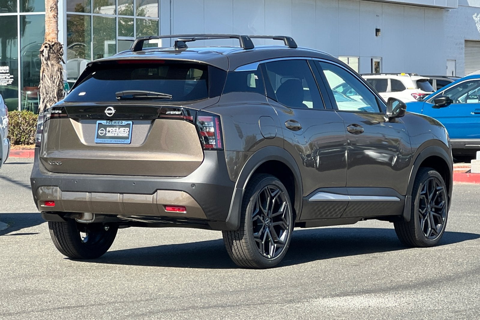 2027 Nissan Kicks SR