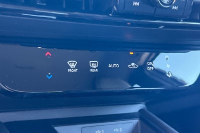 2027 Nissan Kicks SR