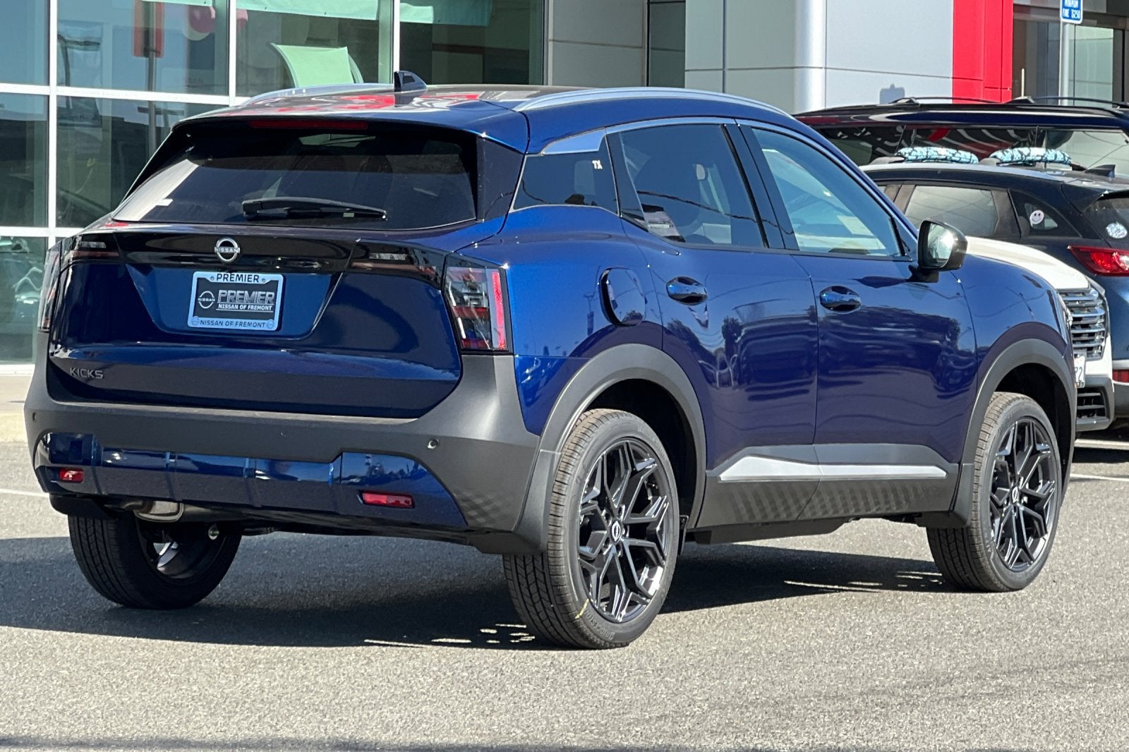 2027 Nissan Kicks SR