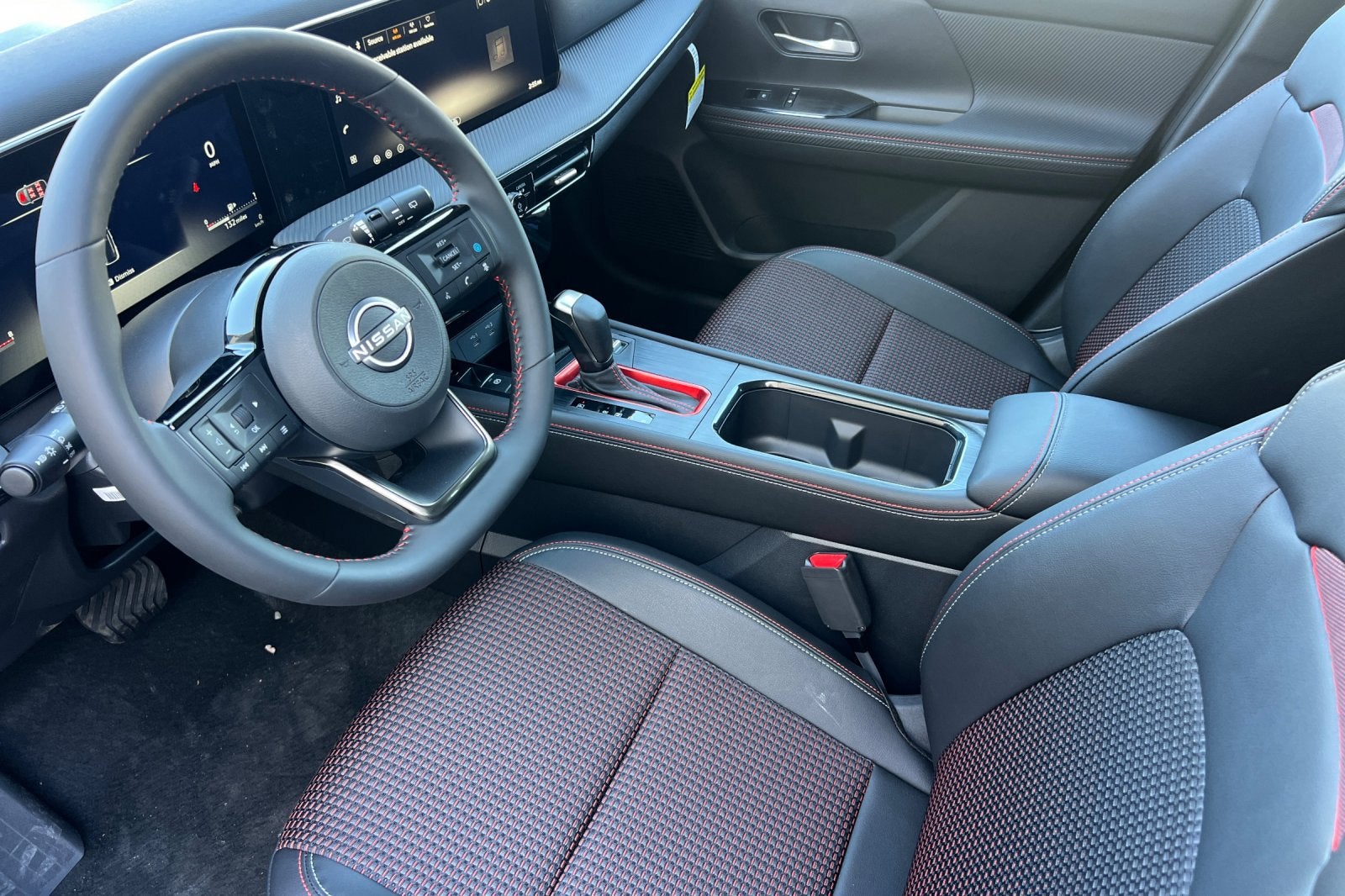 2027 Nissan Kicks SR