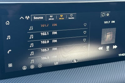 2027 Nissan Kicks SR