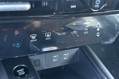 2027 Nissan Kicks SR