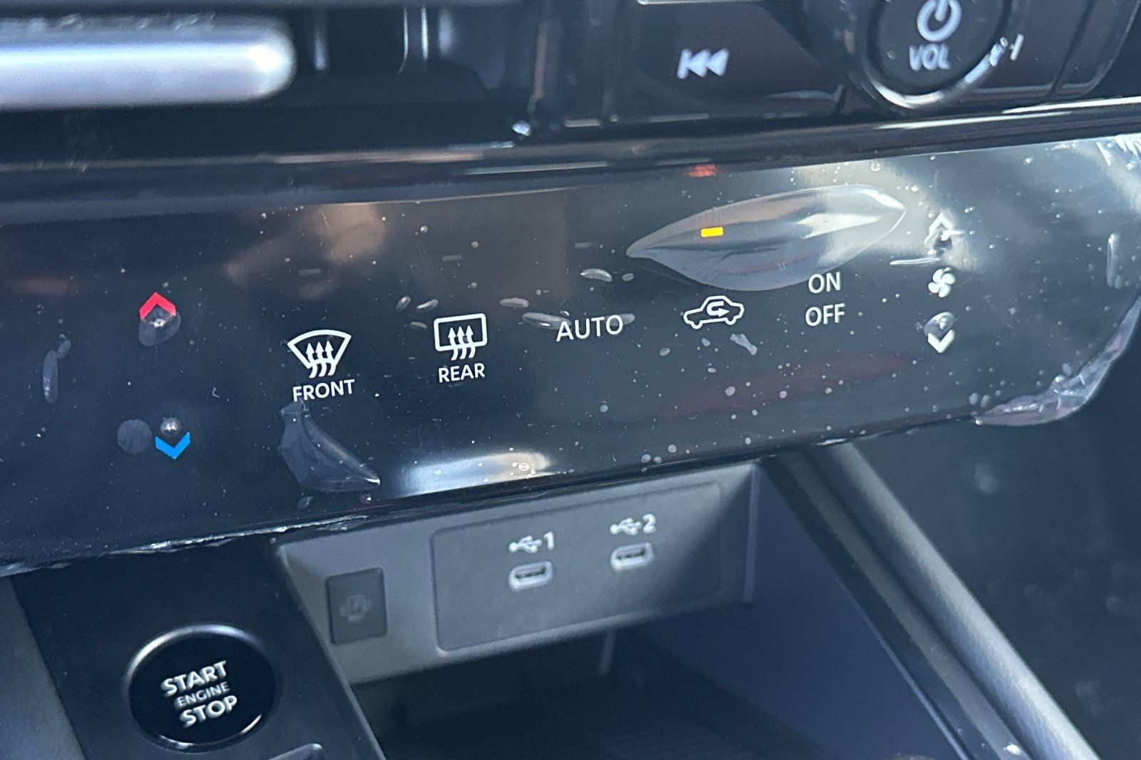 2027 Nissan Kicks SR