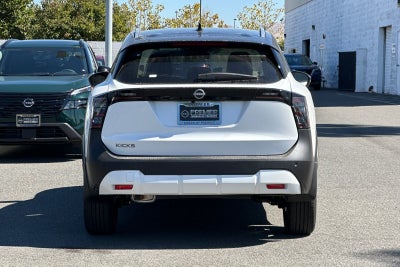 2027 Nissan Kicks SR