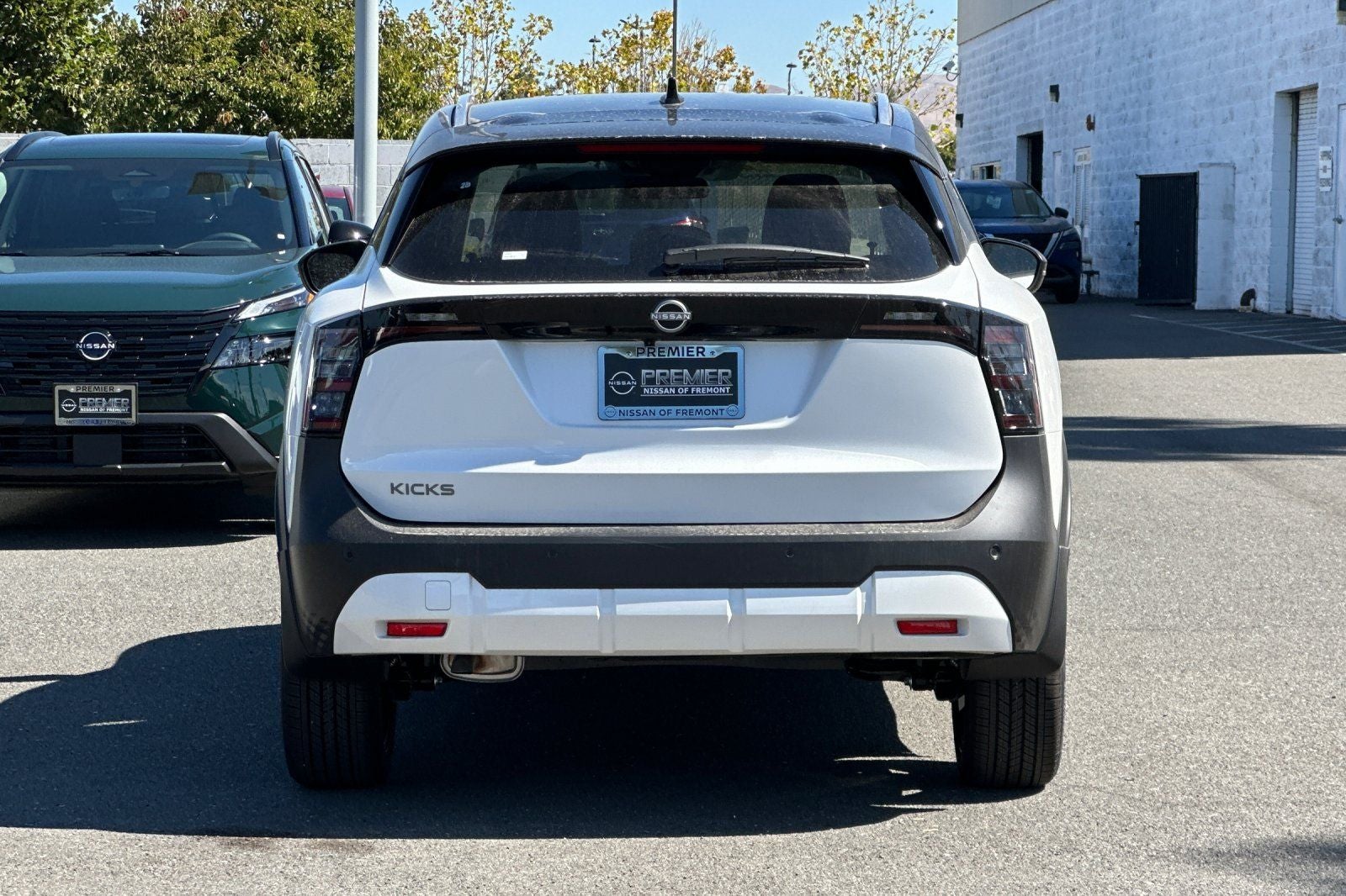2027 Nissan Kicks SR