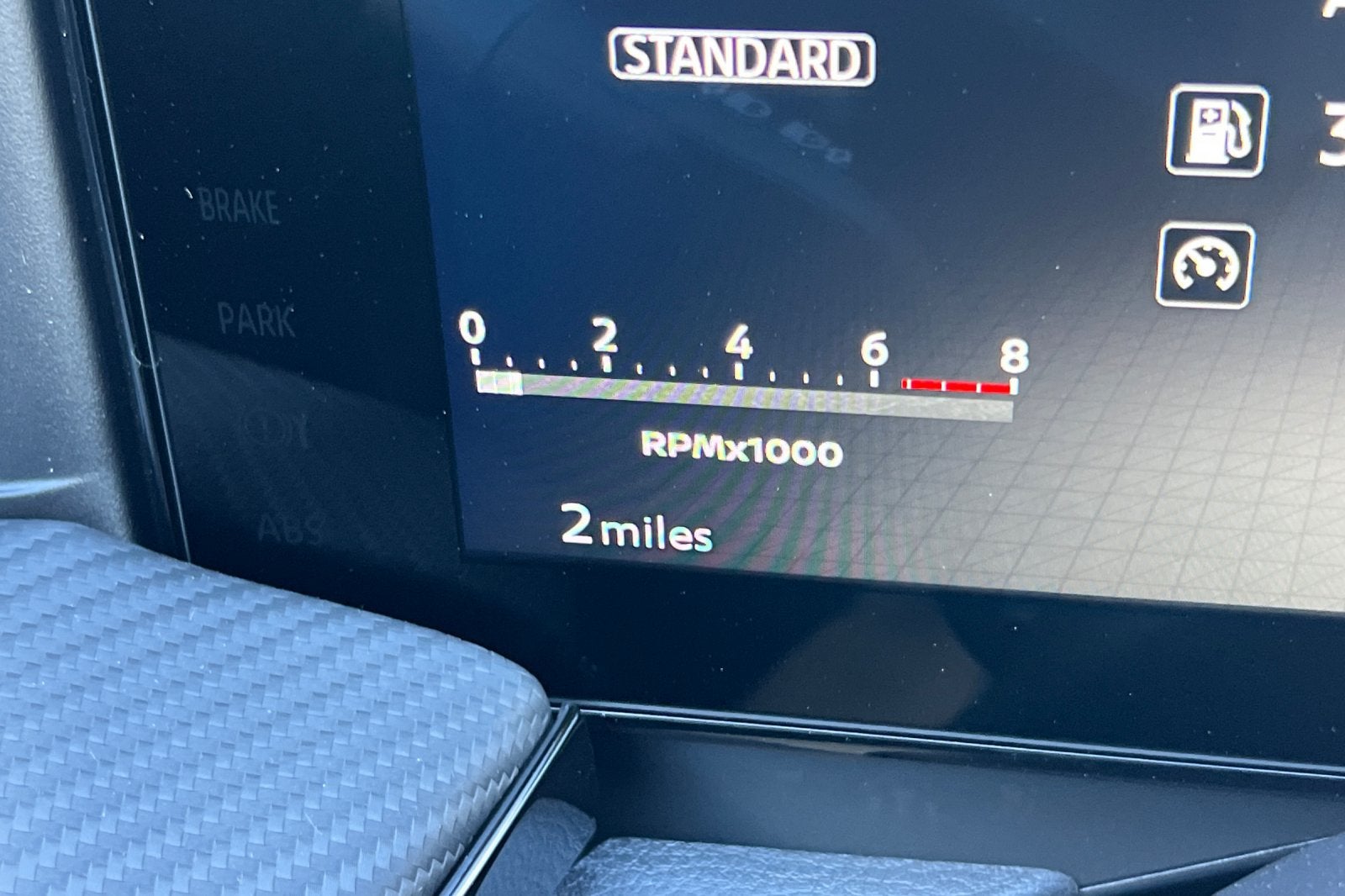 2027 Nissan Kicks SR