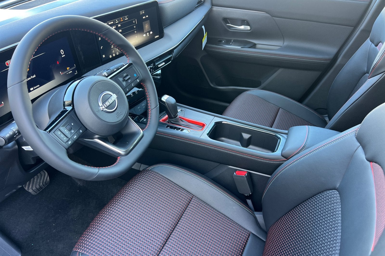2027 Nissan Kicks SR