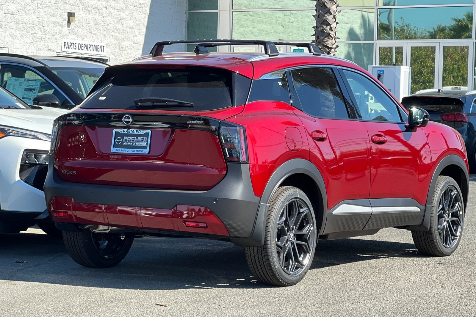 2027 Nissan Kicks SR