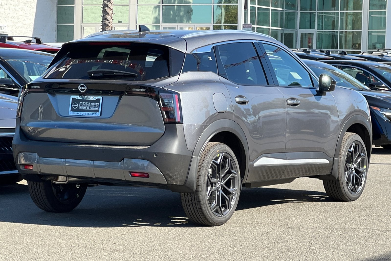 2027 Nissan Kicks SR