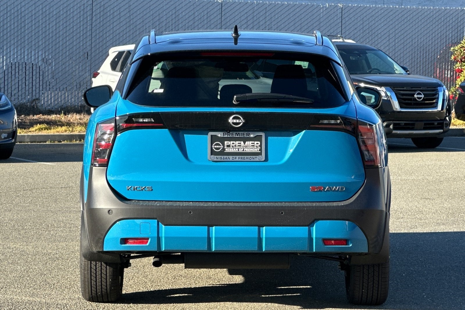 2026 Nissan Kicks SR