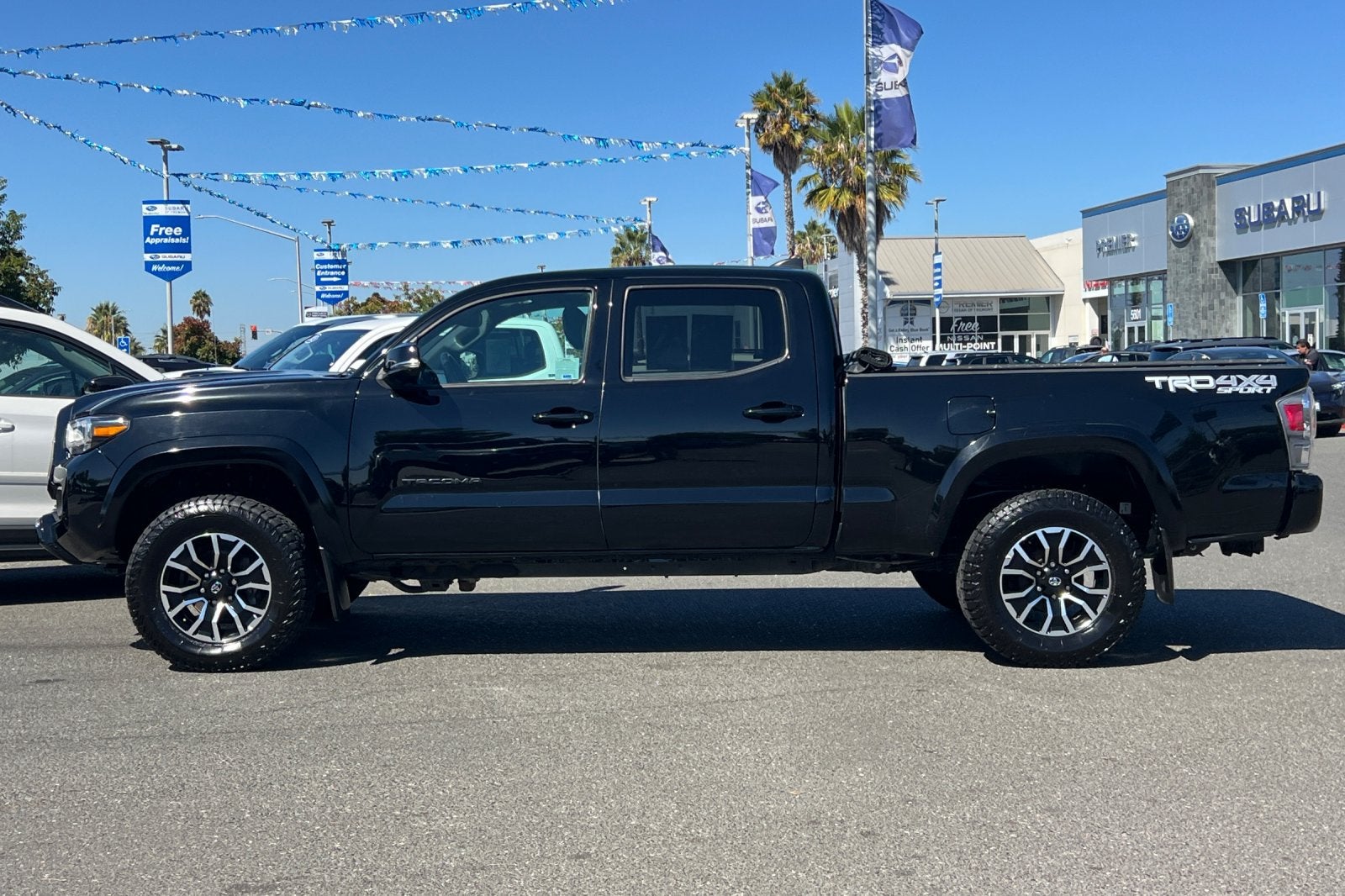 2023 Toyota Tacoma TRD Sport V6