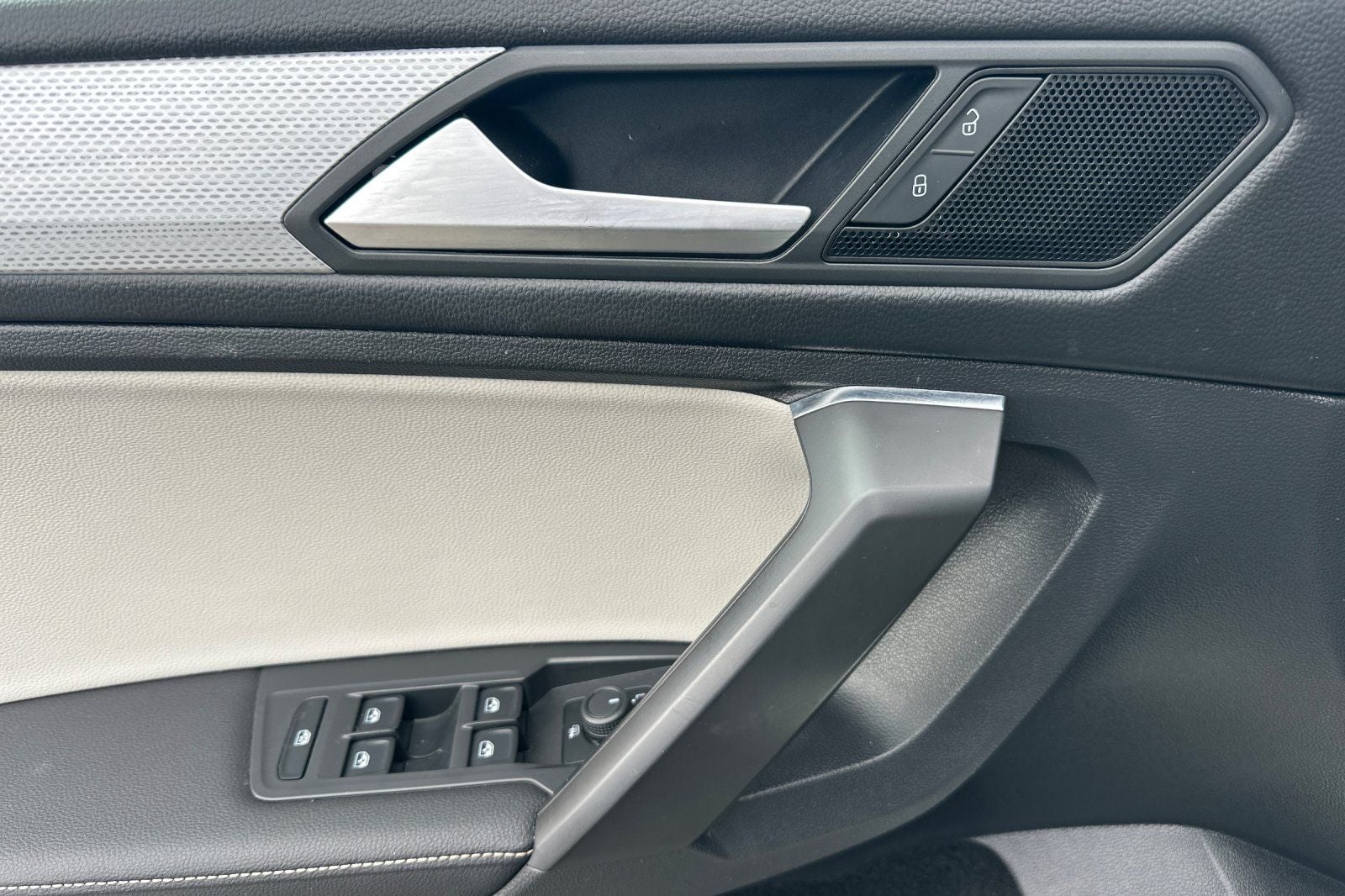 2022 Volkswagen Tiguan 2.0T S