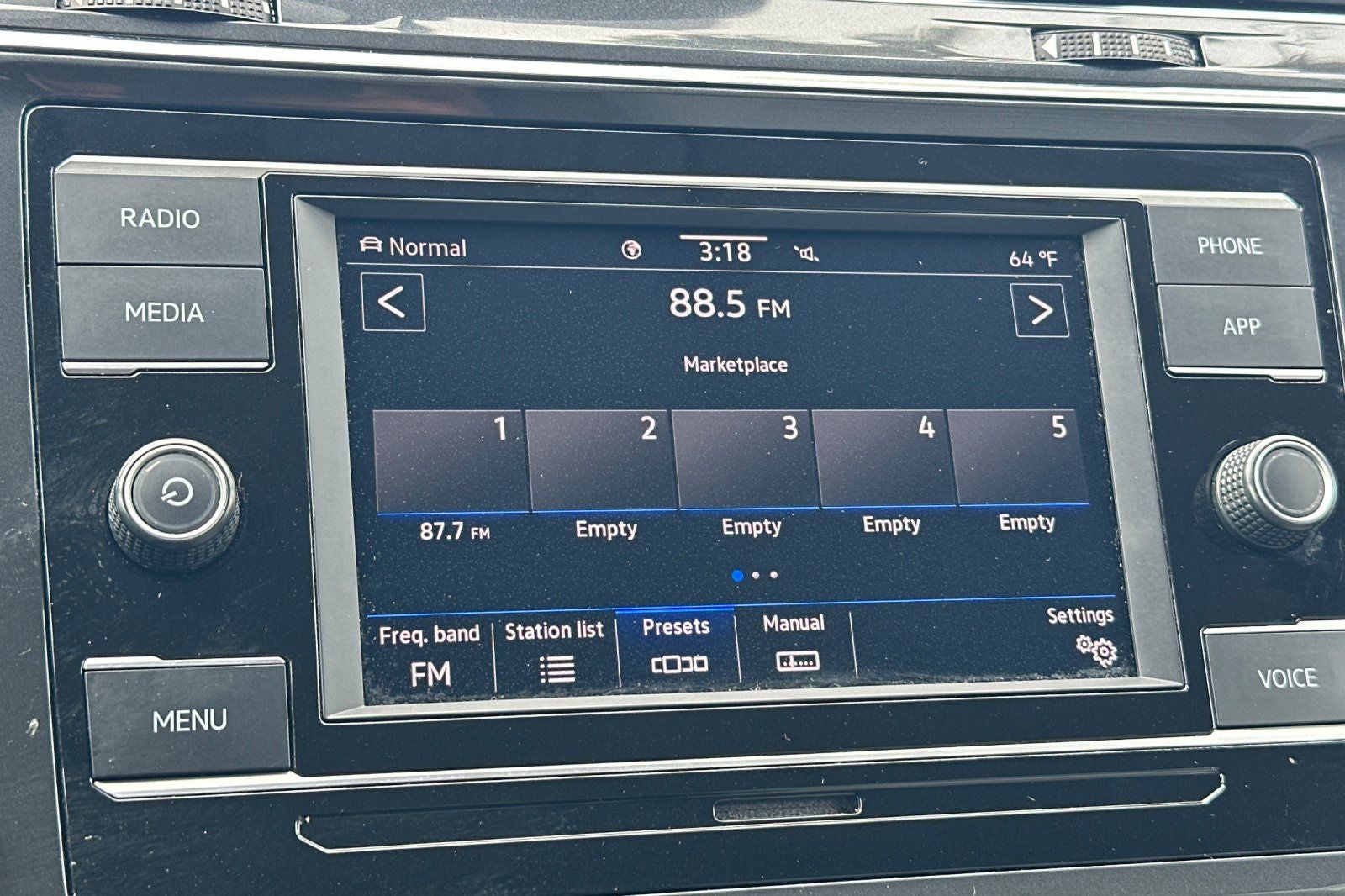 2022 Volkswagen Tiguan 2.0T S