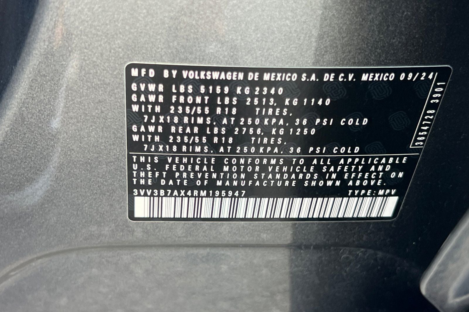 2024 Volkswagen Tiguan 2.0T SE