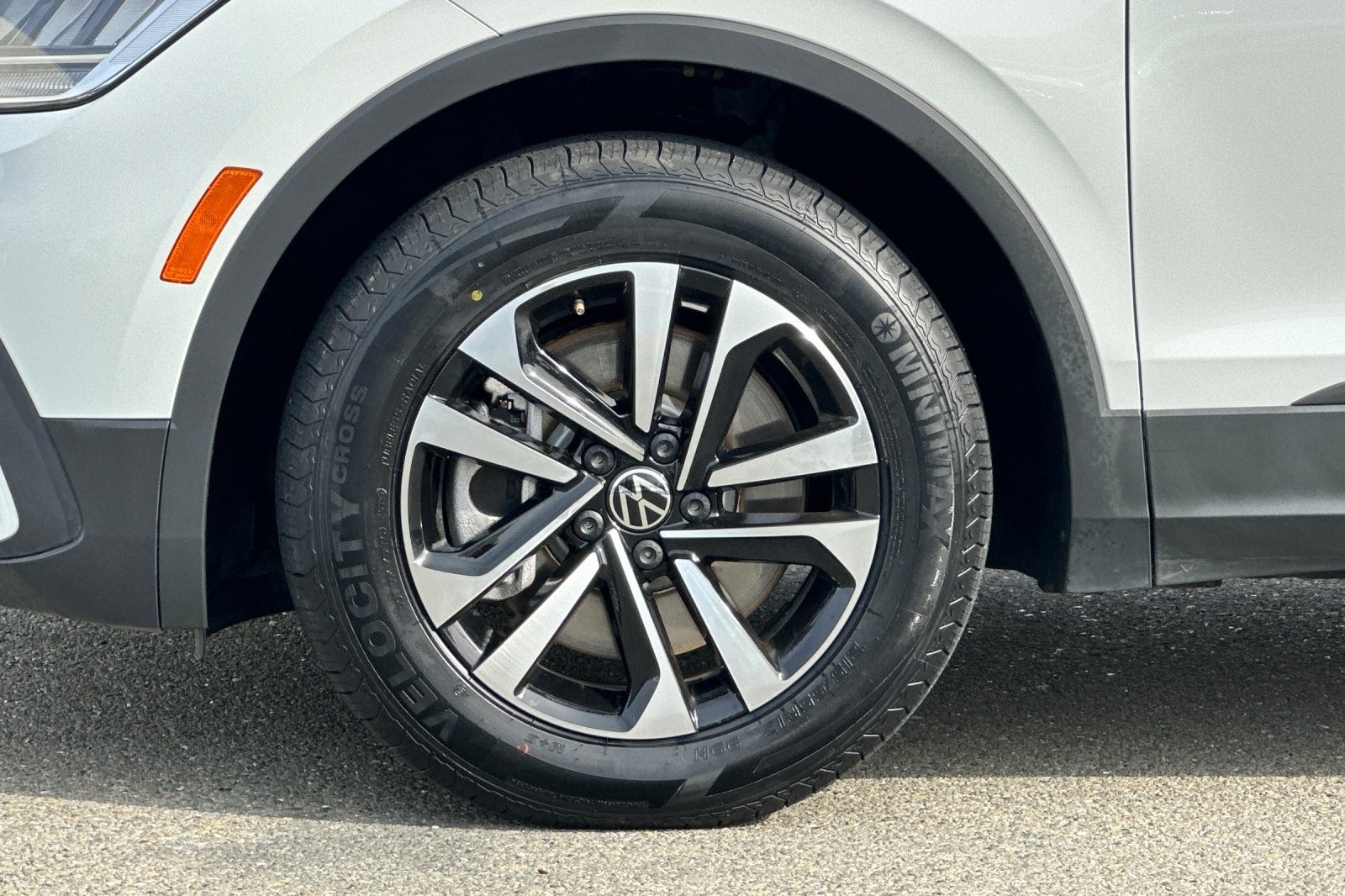 2024 Volkswagen Tiguan 2.0T S