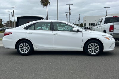 2017 Toyota Camry LE