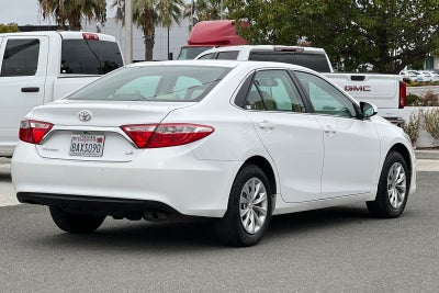 2017 Toyota Camry LE