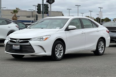 2017 Toyota Camry LE