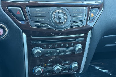 2015 Nissan Pathfinder SL