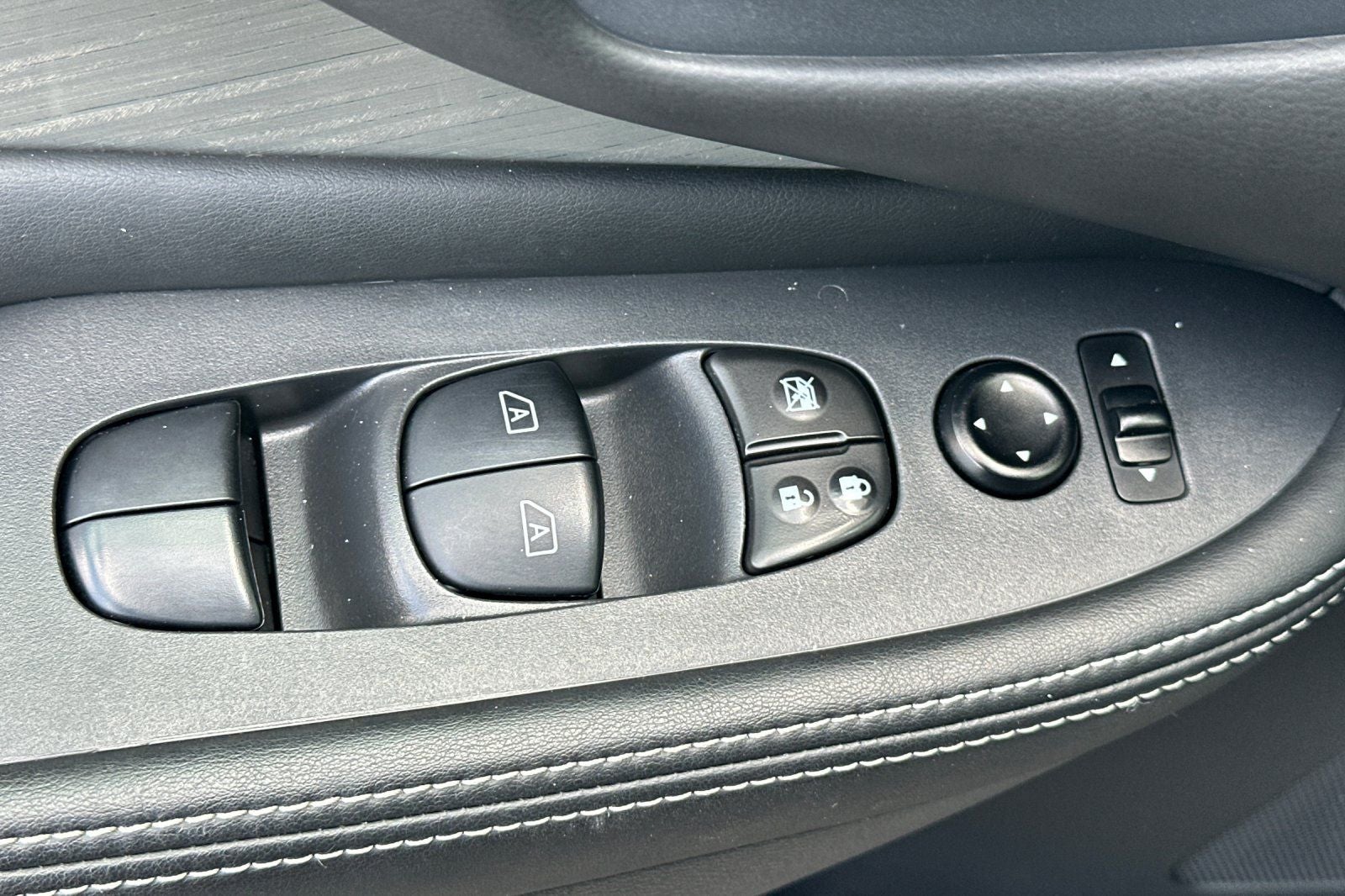 2016 Nissan Murano SV