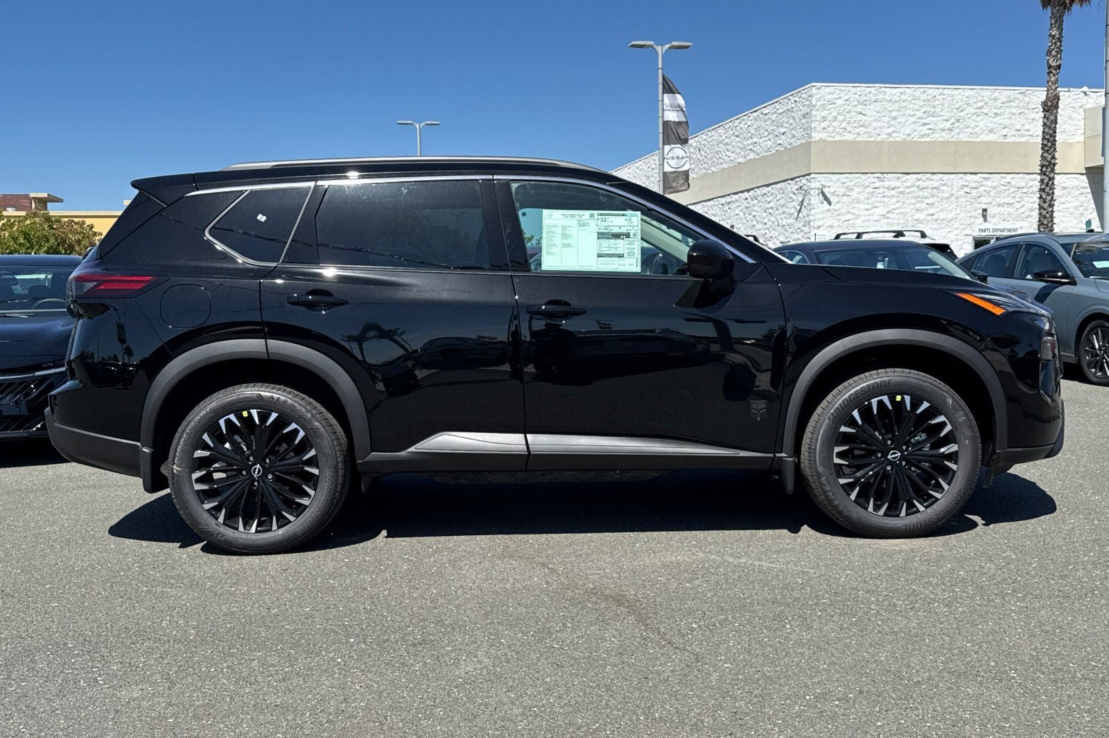 2026 Nissan Rogue Dark Armor