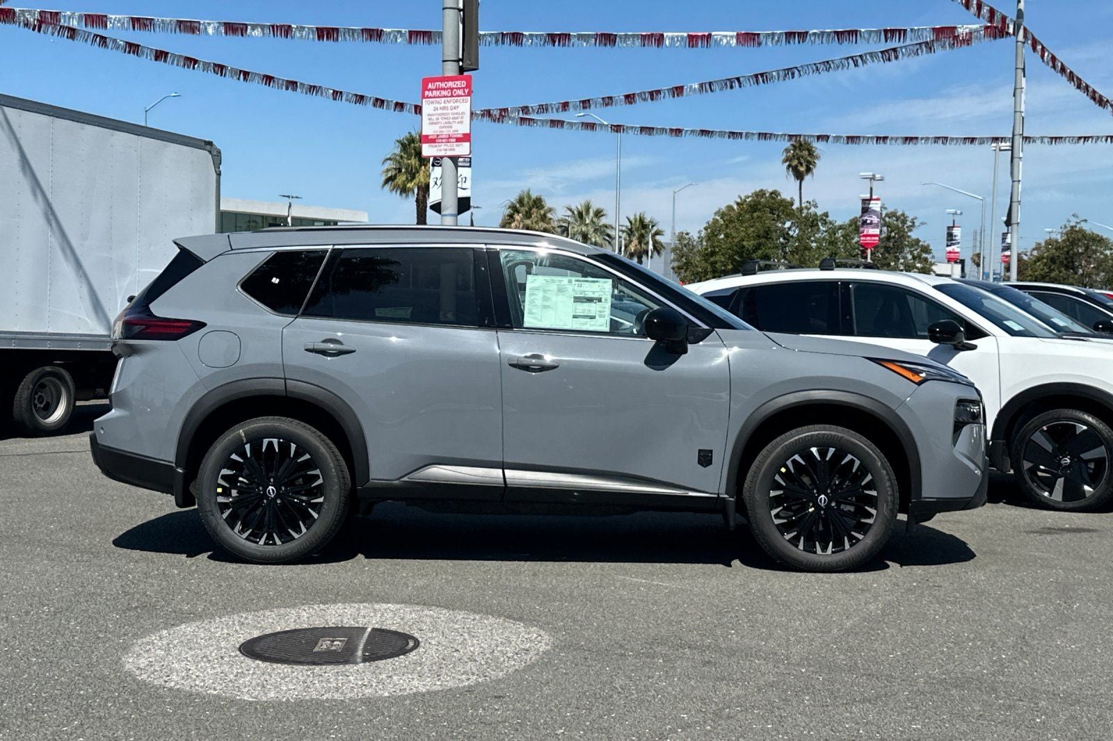 2026 Nissan Rogue Dark Armor
