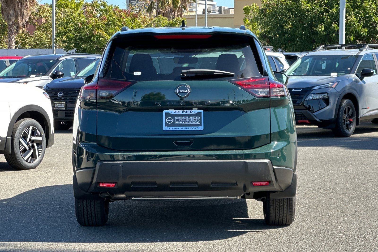 2026 Nissan Rogue Dark Armor