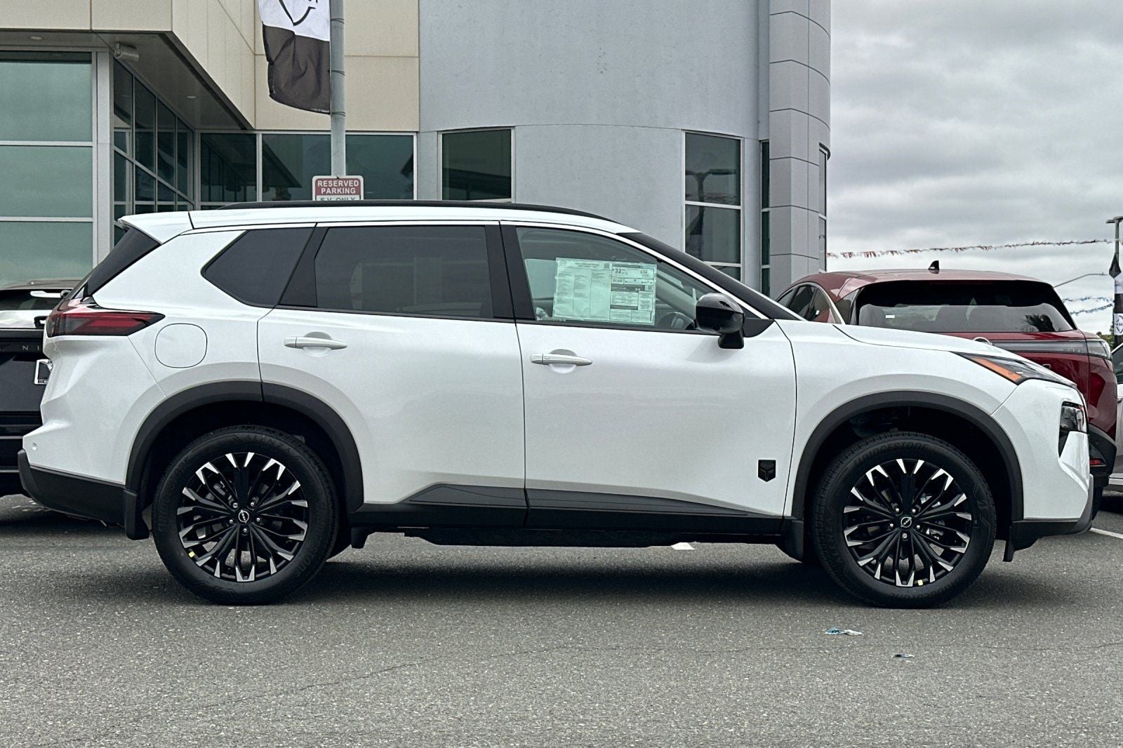 2026 Nissan Rogue Dark Armor