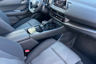 2027 Nissan Rogue SV