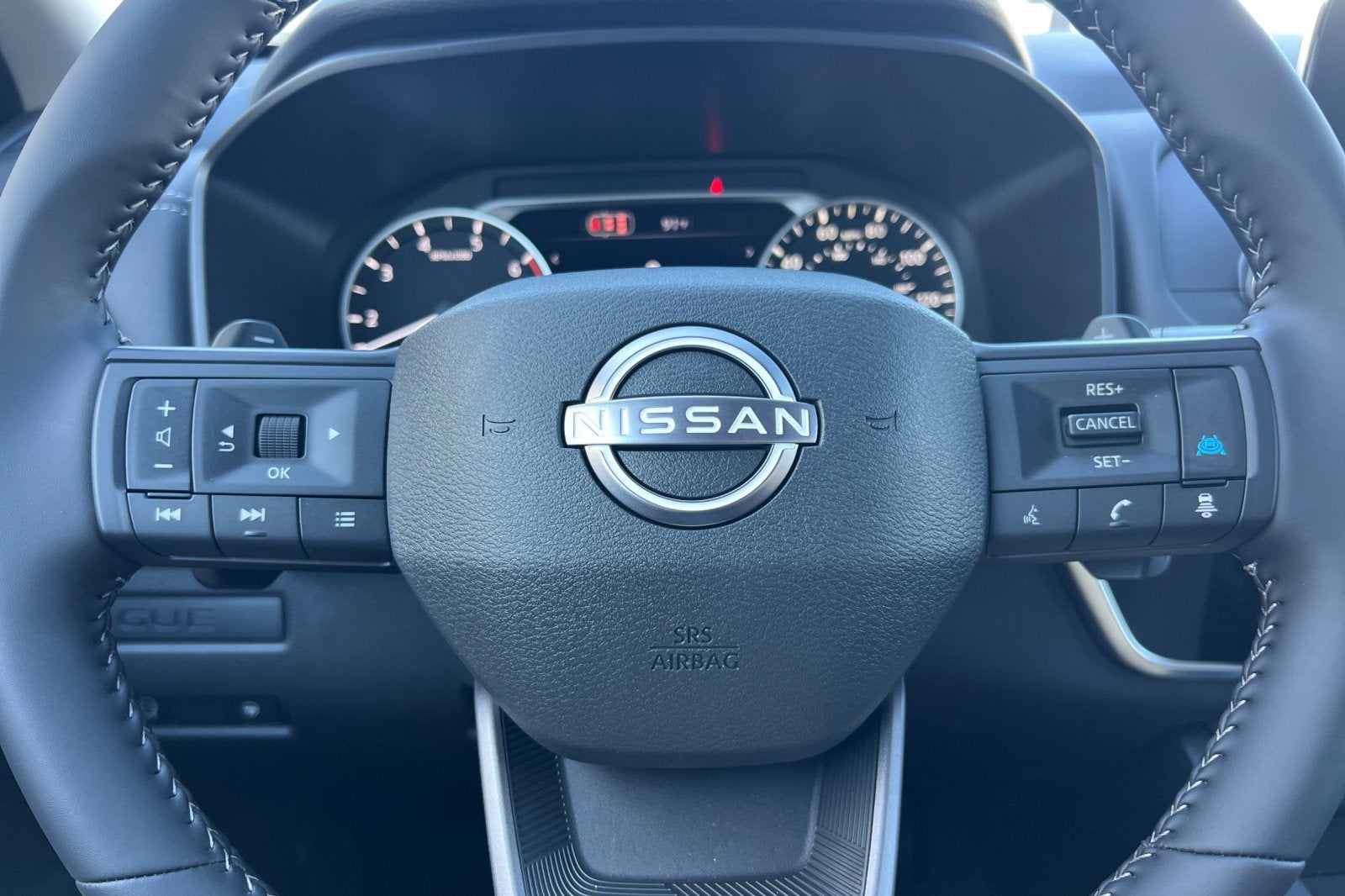2027 Nissan Rogue SV