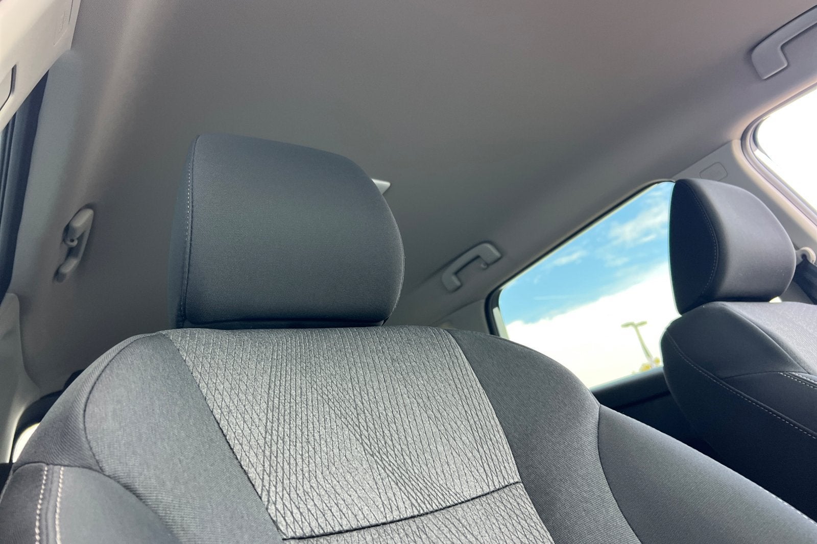 2027 Nissan Rogue SV