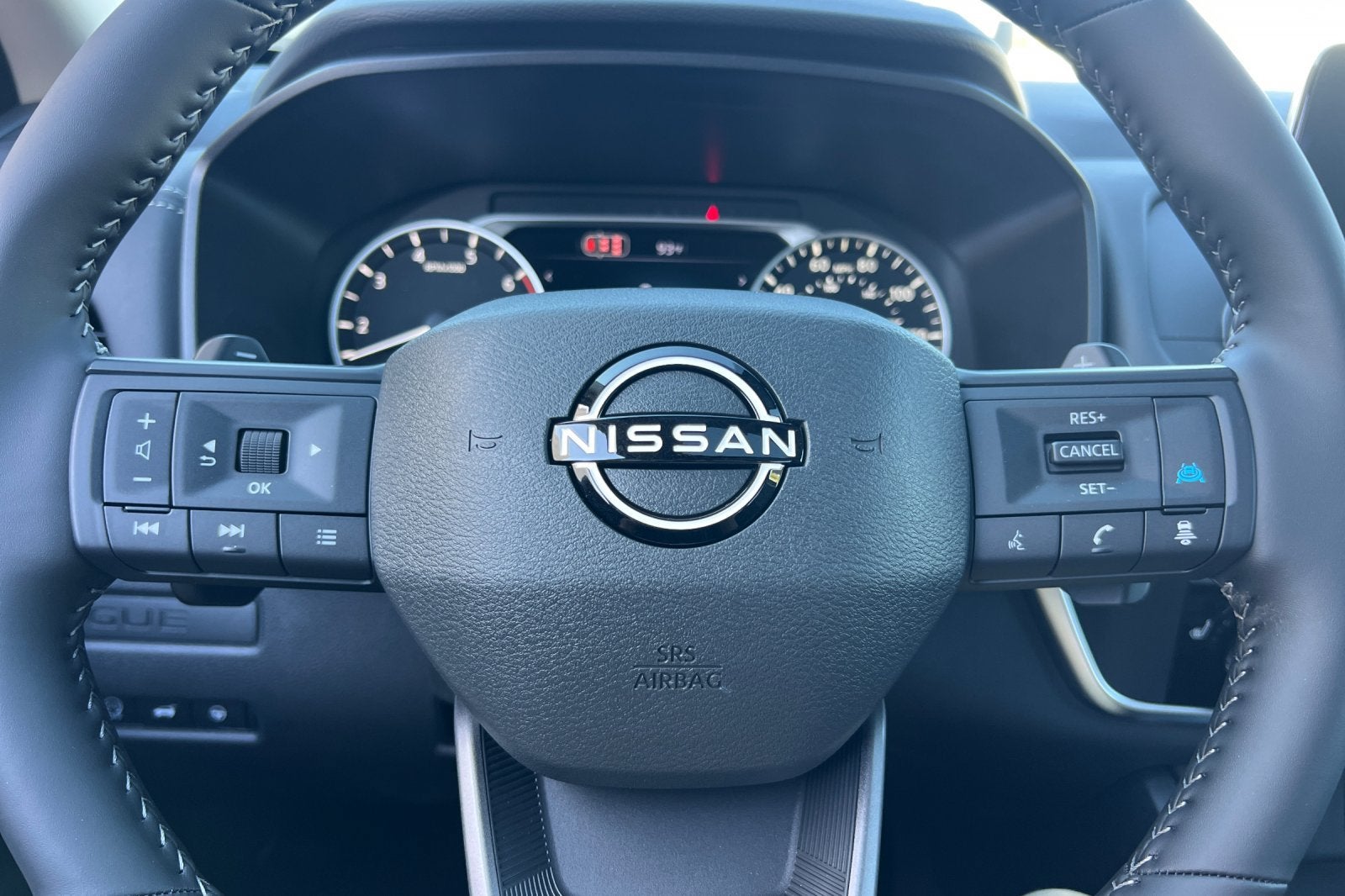 2027 Nissan Rogue Dark Armor