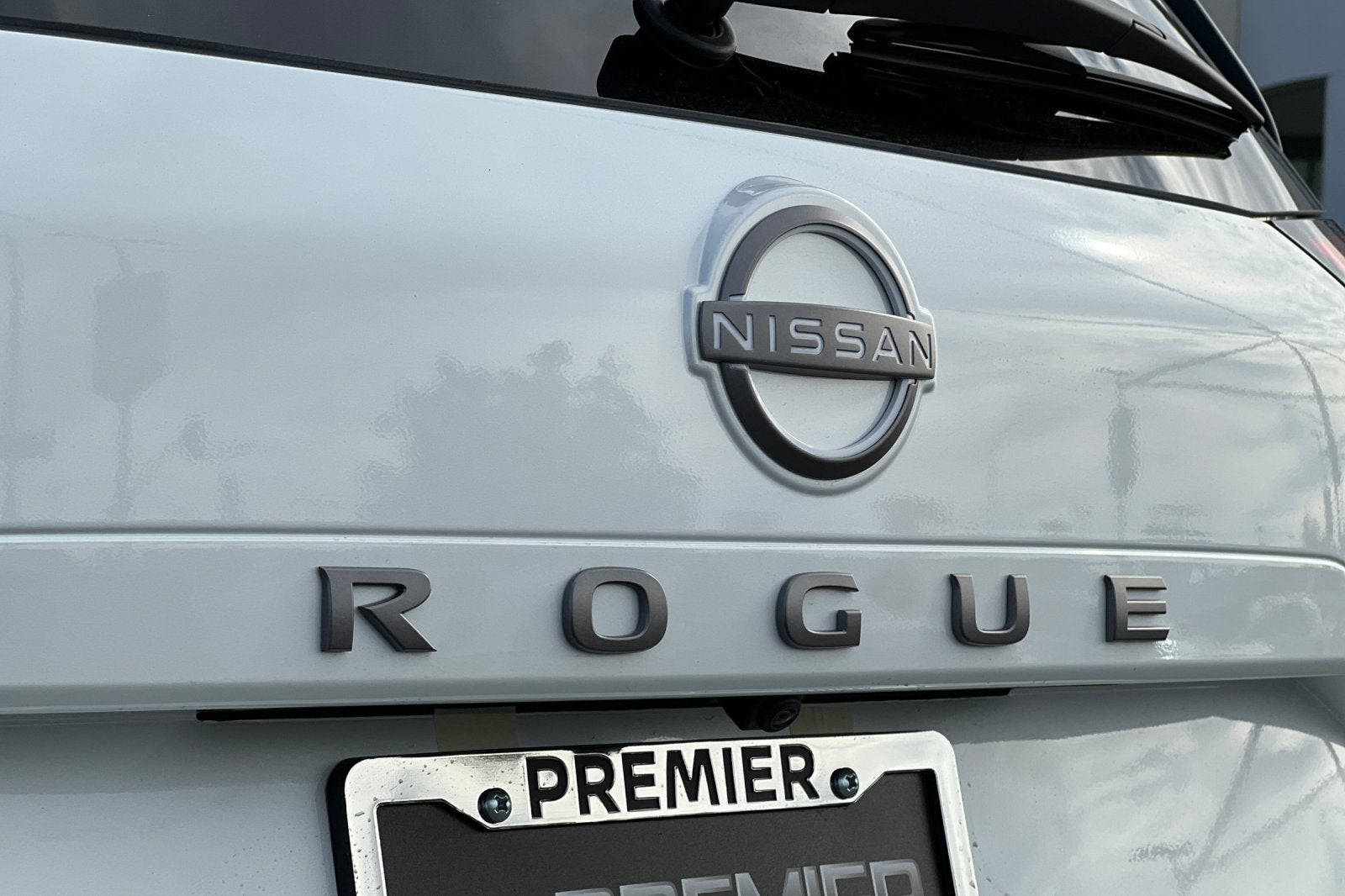 2027 Nissan Rogue SV