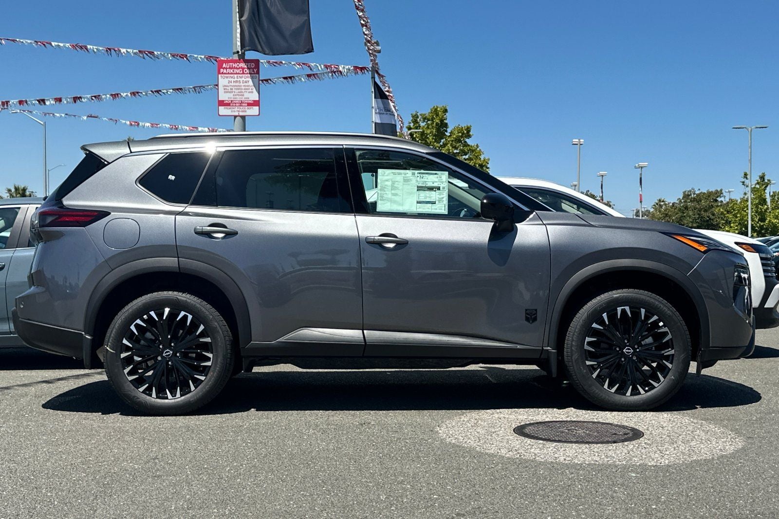 2026 Nissan Rogue Dark Armor