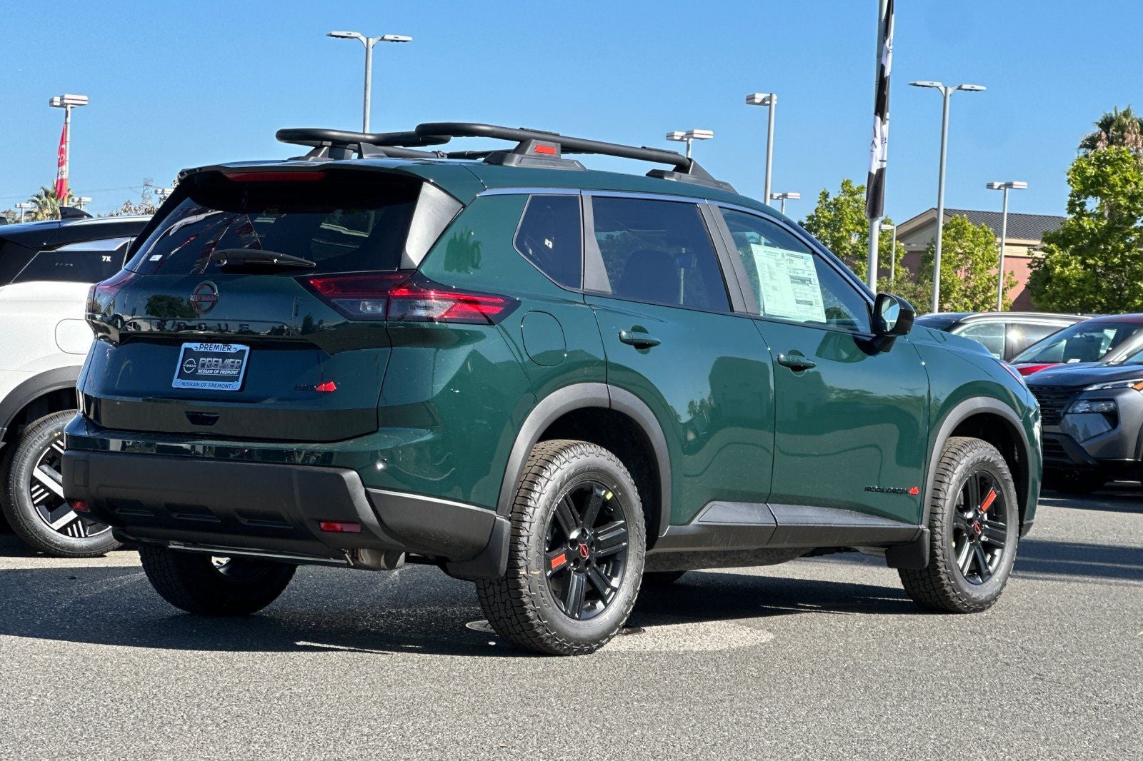 2026 Nissan Rogue Rock Creek