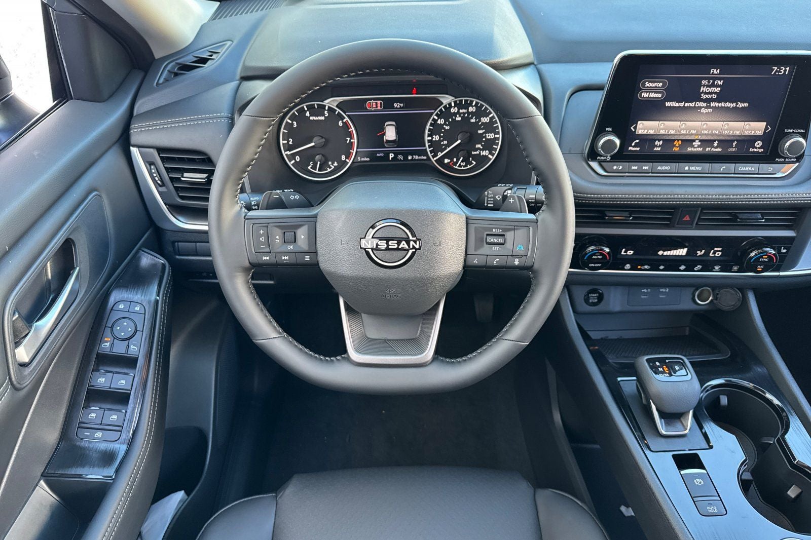 2026 Nissan Rogue Dark Armor