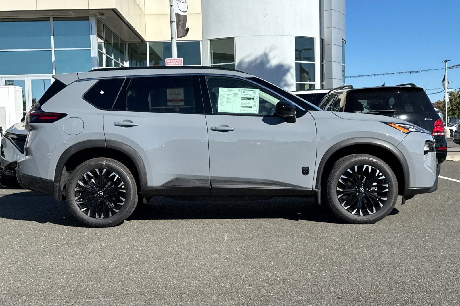 2026 Nissan Rogue Dark Armor